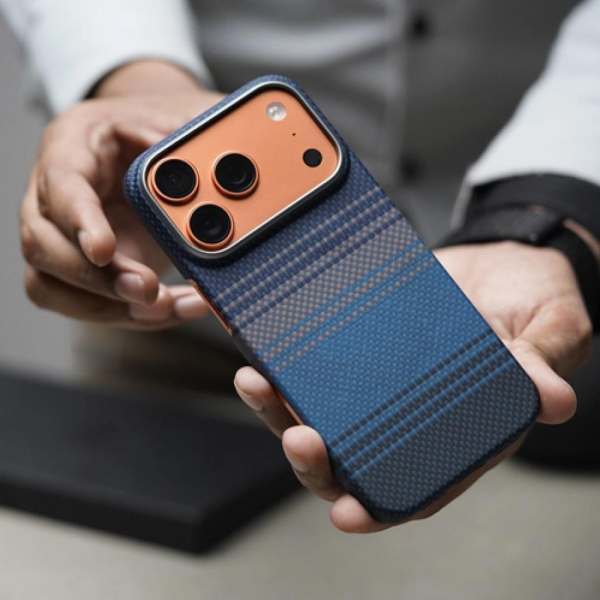 MagSafe Dune Blue Aramid Fiber Protective Case  iPhone 17 Pro